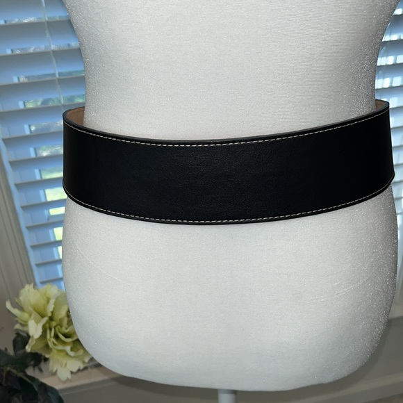 Per Se black leather belt size medium - Picture 5 of 8